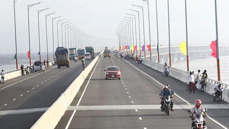 পদ্মা ও যমুনা সেতুতে টোল আদায়ে রেকর্ড
