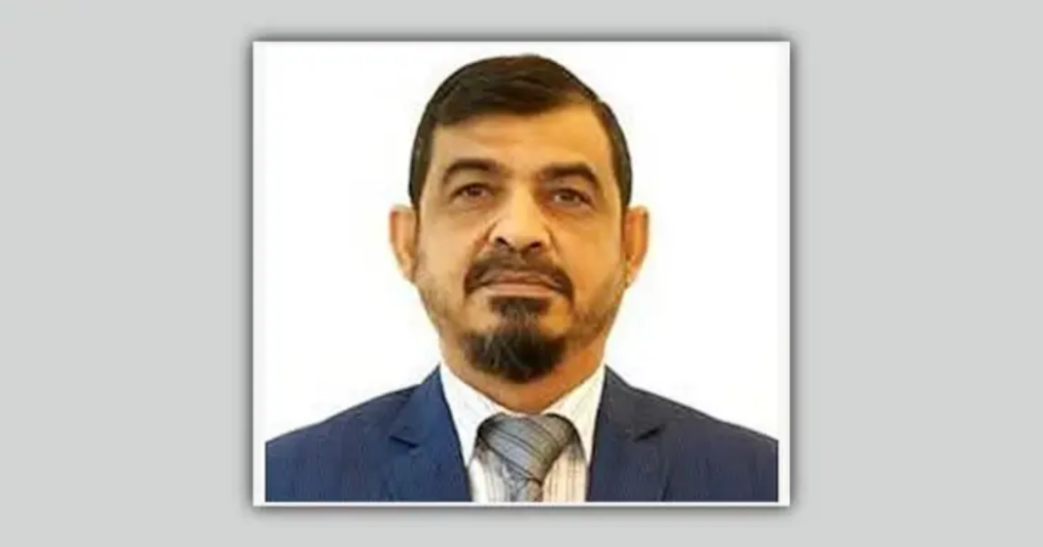 ওয়ান ইলেভেন-এর অন্যতম কুশীলব হিসেবে পরিচিত ডিজিএফআই সাবেক পরিচালক এবং বরখাস্ত লে. কর্নেল মো. আফজাল নাছের'কে (৬১) গ্রেপ্তার করেছে ডিবি।