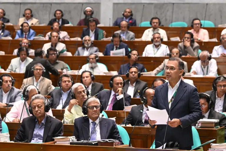 সংসদ অধিবেশন শুরু বেলা ১১টায়