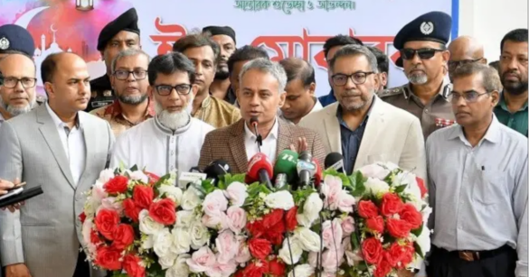 ঈদযাত্রা নির্বিঘ্ন রাখতে ১৫ মার্চ থেকে গণপরিবহন যতটুকু প্রয়োজন তারা ততটুকু জ্বালানি তেল পাবে বলে জানিয়েছেন সড়কমন্ত্রী শেখ রবিউল আলম।