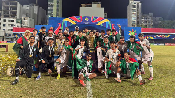 টানা দ্বিতীয়বারের মতো সাফ অনূর্ধ্ব-২০ চ্যাম্পিয়নশিপের শিরোপা জিতল বাংলাদেশ।