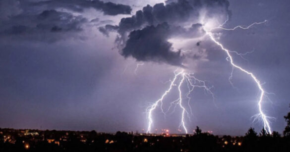 সুনামগঞ্জ জেলার ৪ উপজেলায় বজ্রপাতে ৪ কৃষক ও এক শিক্ষার্থীসহ ৫ জনের মৃত্যু হয়েছে।