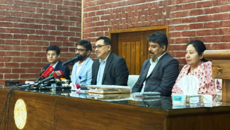 অফিসের সময় কমল, সন্ধ্যা ৬টার পর মার্কেট-শপিংমল বন্ধের সিদ্ধান্ত