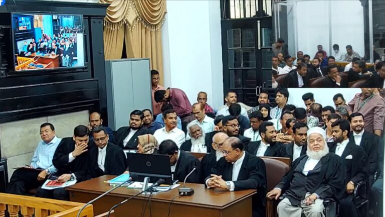 গণঅভ্যুত্থানে প্রথম শহীদ আবু সাঈদ হত্যা মামলার রায় ঘোষণা চলছে