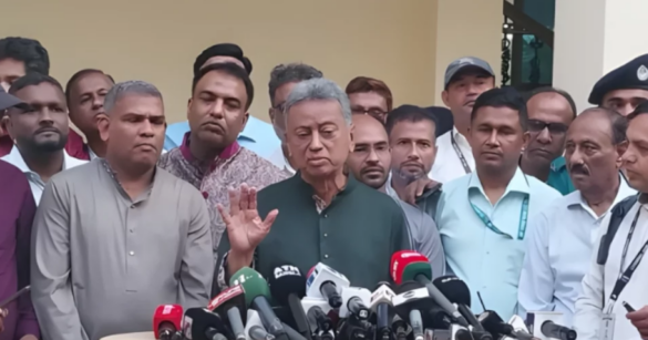 দেশে এখনও তেলের কোনো সংকট তৈরি হয়নি। তবে দেশের স্বার্থেই শিগগিরই জ্বালানির মূল্য সমন্বয়ের সিদ্ধান্ত নিতে হতে পারে বলে জানিয়েছেন অর্থমন্ত্রী