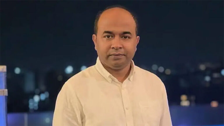 হাইকমিশনের পদ ছাড়ার যে ব্যাখ্যা দিলেন আকবর হোসেন