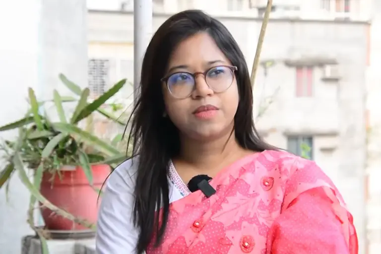 এনসিপি নেত্রী মনিরা শারমিনের মনোনয়ন স্থগিত