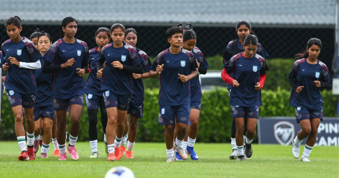 অনূর্ধ্ব-২০ নারী এশিয়ান কাপ শুরু আজ। প্রথম দিন মুখোমুখি থাইল্যান্ড-বাংলাদেশ। এছাড়াও আছে আরও কিছু খেলা, চলুন দেখে নিই আজকের খেলাসূচি।