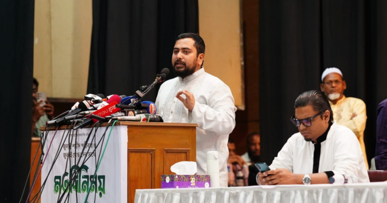 গণআন্দোলনের সুফল ভোগ করেছে বিএনপি: নাহিদ ইসলাম