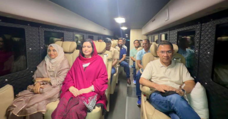 প্রধানমন্ত্রী হিসেবে প্রথমবার বগুড়া সফরে তারেক রহমান