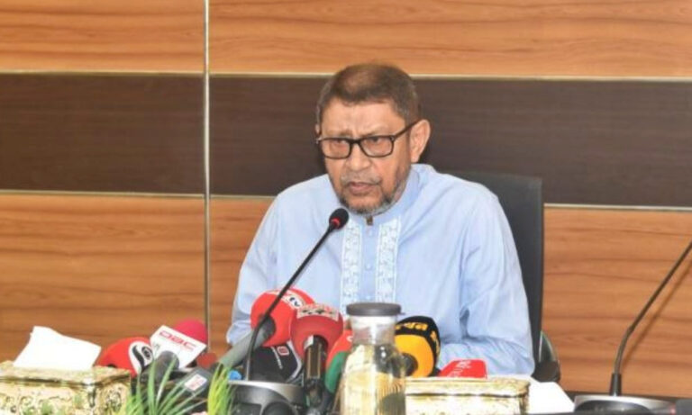 দেশে হামের প্রকোপ কিছুটা কমেছে: স্বাস্থ্যমন্ত্রী