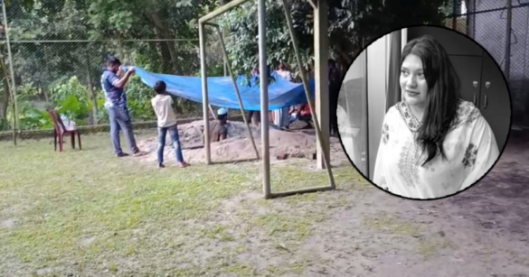 মুন্সিগঞ্জ জেলার গজারিয়া উপজেলায় নানির বাগানবাড়ি আঙিনায় চিরনিদ্রায় শায়িত হয়েছেন কনটেন্ট ক্রিয়েটর কারিনা কায়সার।