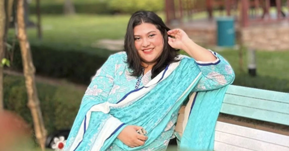 জীবন-মৃত্যুর মাঝামাঝি অবস্থানে রয়েছেন কনটেন্ট ক্রিয়েটর ও অভিনেত্রী কারিনা কায়সার।