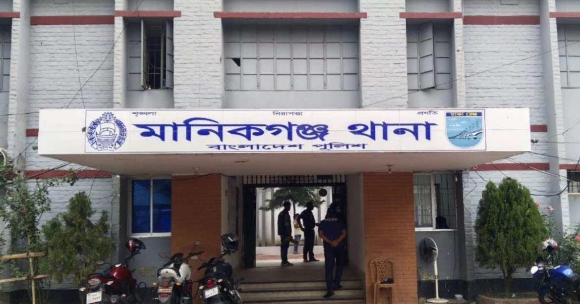 মানিকগঞ্জ জেলার সদর উপজেলায় পূর্ব শত্রুতার জেরে মোঃ সজিব (২৮) নামে এক যুবককে কুপিয়ে হত্যার ঘটনা ঘটেছে।