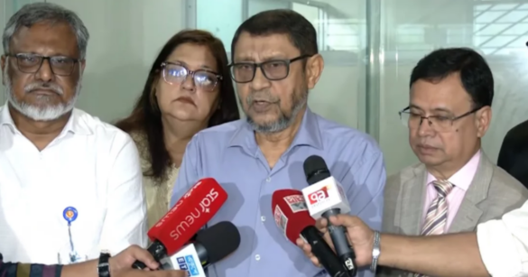আদ–দ্বীন হাসপাতালে ৬ নবজাতক মৃত্যুর ঘটনায় কারণ অনুসন্ধানে গঠিত তদন্ত কমিটির পূর্ণাঙ্গ প্রতিবেদন আগামী ৩ জুন জমা দেয়া হবে বলে জানিয়েছেন স্বাস্থ্যমন্ত্রী।