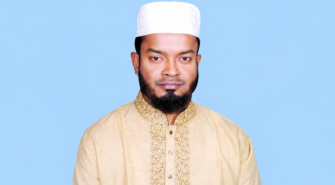 জামায়াতের সংসদ সদস্য আতাউর রহমানের (বাচ্চু) ঐচ্ছিক তহবিল থেকে অনুদান পাওয়ার তালিকায় তার নিজের মেয়ের নাম দুইবার।