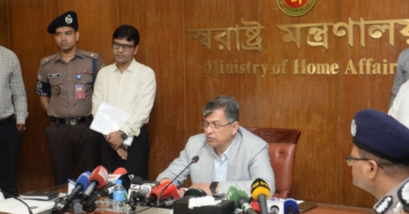 আওয়ামী লীগ কোনো রাজনৈতিক দল নয়, একটা মাফিয়া পার্টি বলে মন্তব্য করেছেন স্বরাষ্ট্রমন্ত্রী সালাহউদ্দিন আহমদ।