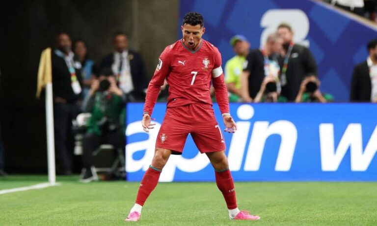 রোনালদোর যে রেকর্ড নেই আর কোনো ফুটবলারের