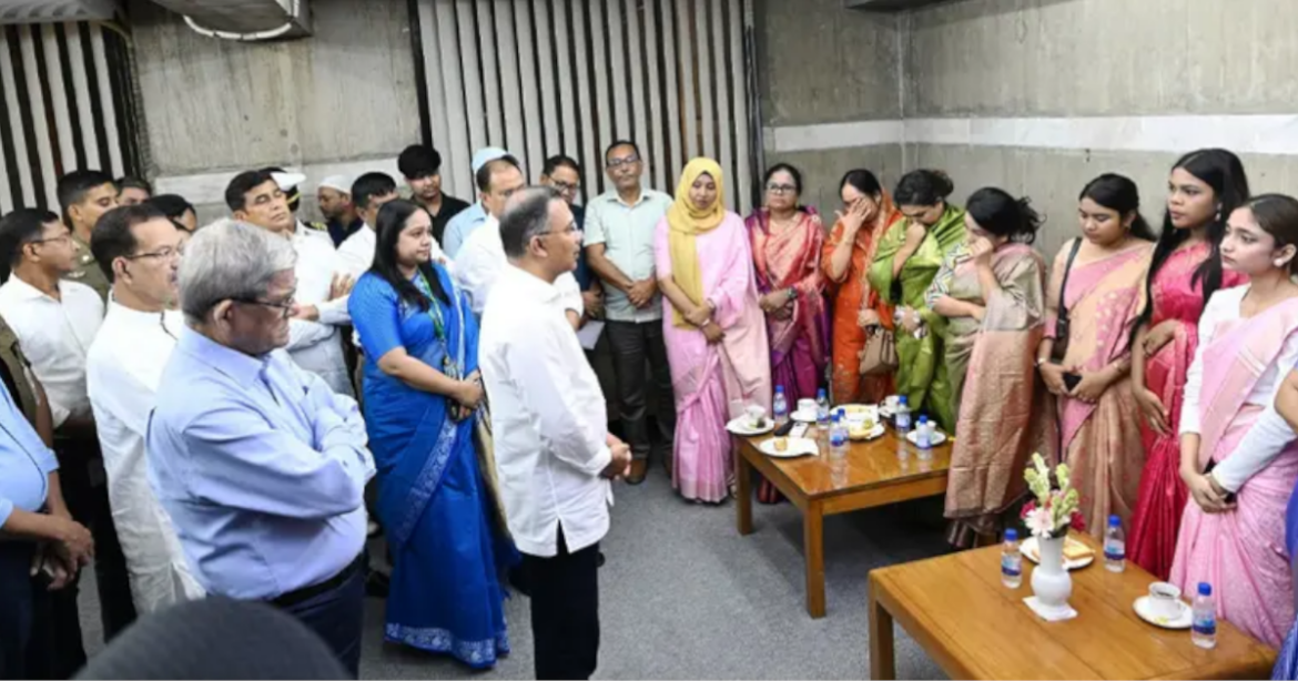 প্রধানমন্ত্রী ও সংসদ নেতা তারেক রহমানের সঙ্গে সাক্ষাৎ করেছেন মানবাধিকার সংগঠন ‘মায়ের ডাক’-এর গুম ও খুনের শিকার ভুক্তভোগী পরিবারের সদস্যরা।