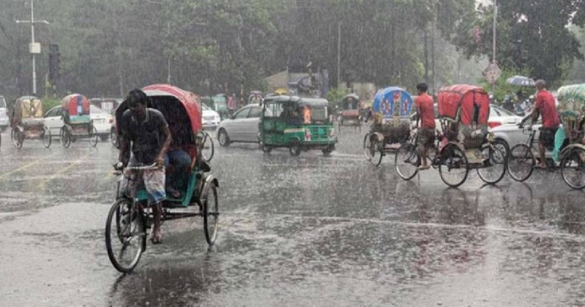বিগত বেশ কয়েকদিন ধরে সারাদেশে হচ্ছে বৃষ্টি। দেশজুড়ে এই বৃষ্টিপাত আরও ১ দিন অব্যাহত থাকতে পারে বলে জানিয়েছে আবহাওয়া অধিদপ্তর।