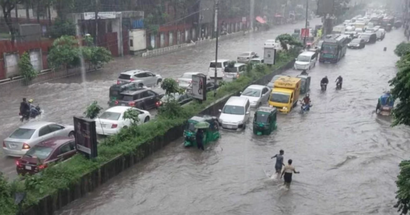 টানা ভারী বর্ষণে গত ২৪ ঘণ্টায় ঢাকায় সর্বোচ্চ ১৭৫ মিলিমিটার বৃষ্টিপাত রেকর্ড করেছে বাংলাদেশ আবহাওয়া অধিদপ্তর।