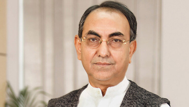 দুর্নীতির ১৫ মামলায় খালাস পেয়েছেন মির্জা আব্বাস