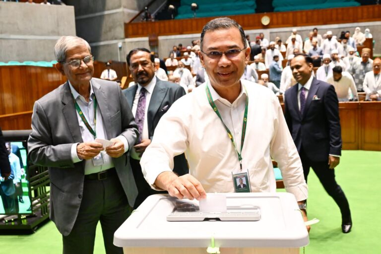 রাষ্ট্রপতি নির্বাচনে ভোট দিলেন প্রধানমন্ত্রী, স্পিকার ও বিরোধীদলীয় নেতা