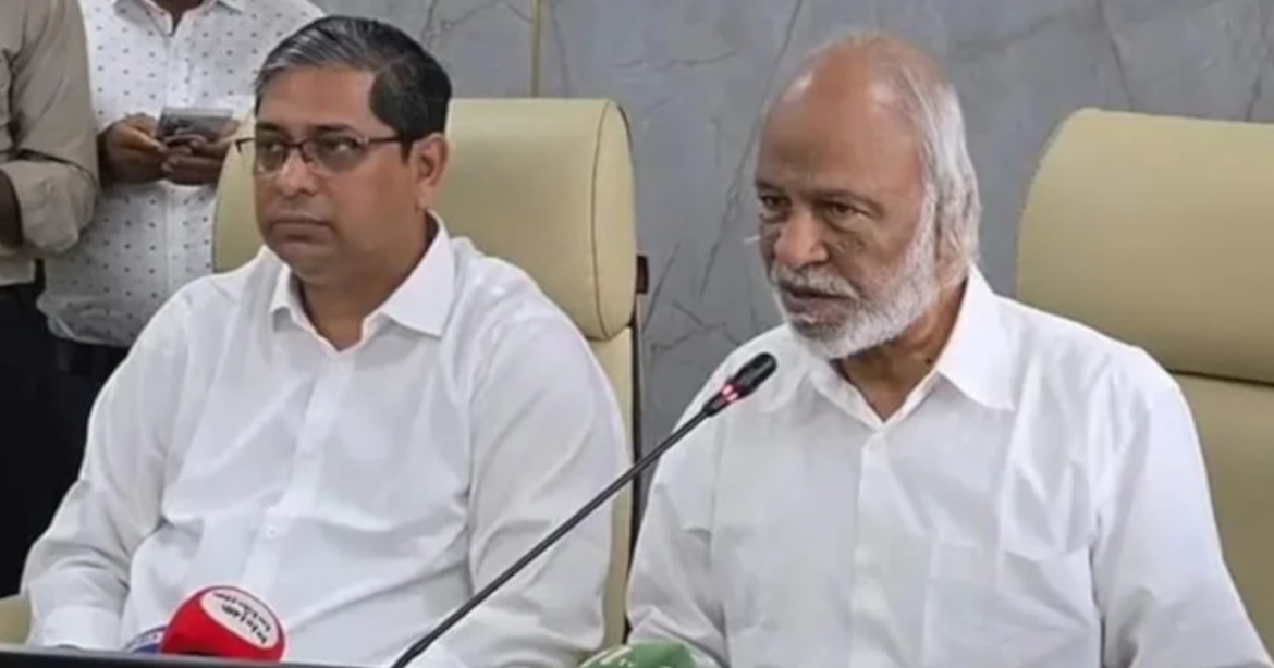 সাংবিধানিক নিয়ম অক্ষরে অক্ষরে পালন করে স্থানীয় সরকার নির্বাচন আয়োজন করা হবে বলে জানিয়েছেন স্থানীয় সরকার মন্ত্রী ড. আবদুল মঈন খান।