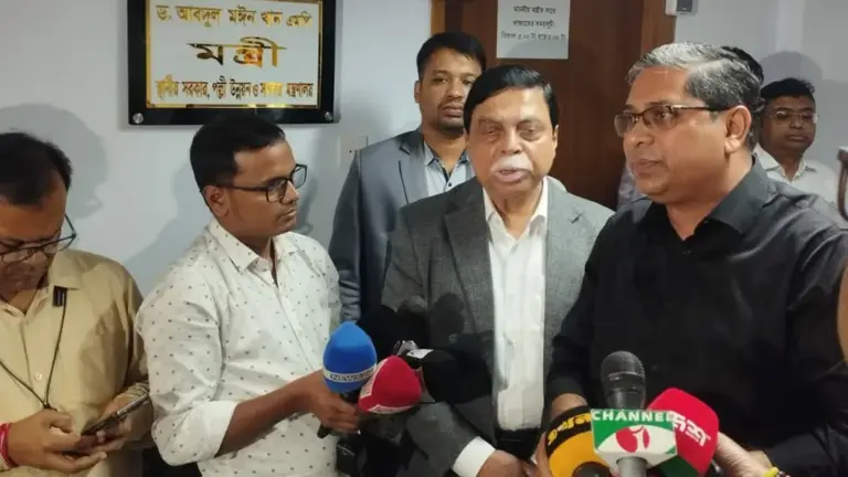 ‘সেপ্টেম্বর থেকে ২ লাখ শ্রমিক নেওয়া শুরু করবে মালয়েশিয়া’