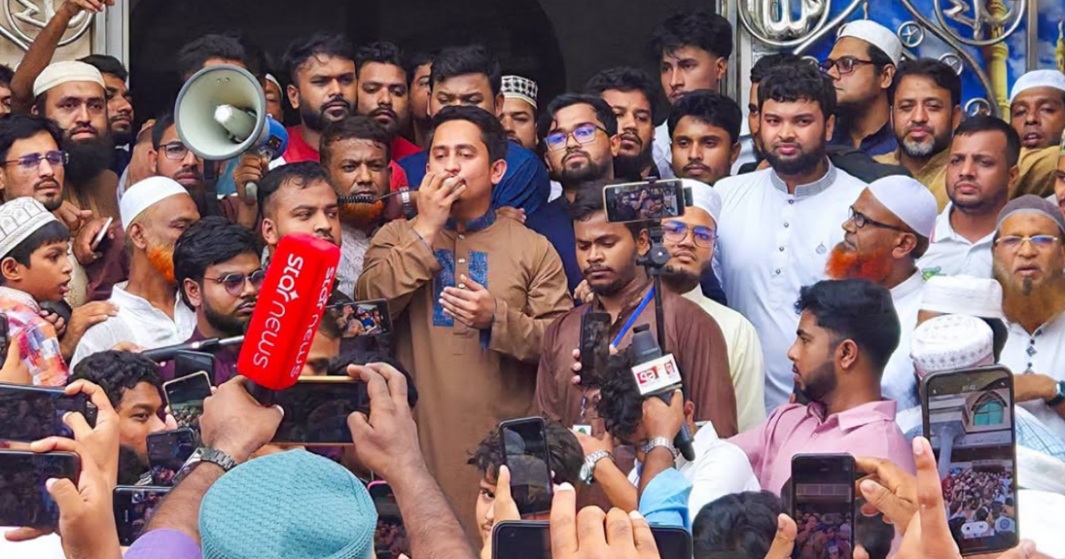 বাংলাদেশের প্রতিটি মানুষের ন্যায়বিচার নিশ্চিত করতে হবে বলে মন্তব্য করেছেন জাতীয় নাগরিক পার্টি (এনসিপি) উত্তরাঞ্চল মুখ্য সংগঠক সারজিস আলম।
