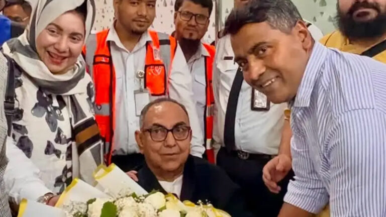 দেশে ফিরলেন মির্জা আব্বাস