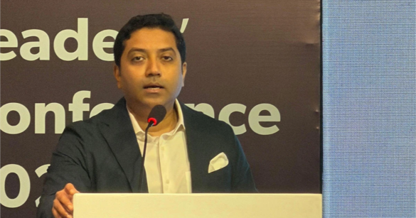 বাংলা ও ইংরেজি মাধ্যমের কারিকুলামে প্রয়োজনীয় সামঞ্জস্য আনা হবে- বলে জানিয়েছেন প্রাথমিক ও গণশিক্ষা প্রতিমন্ত্রী ববি হাজ্জাজ।