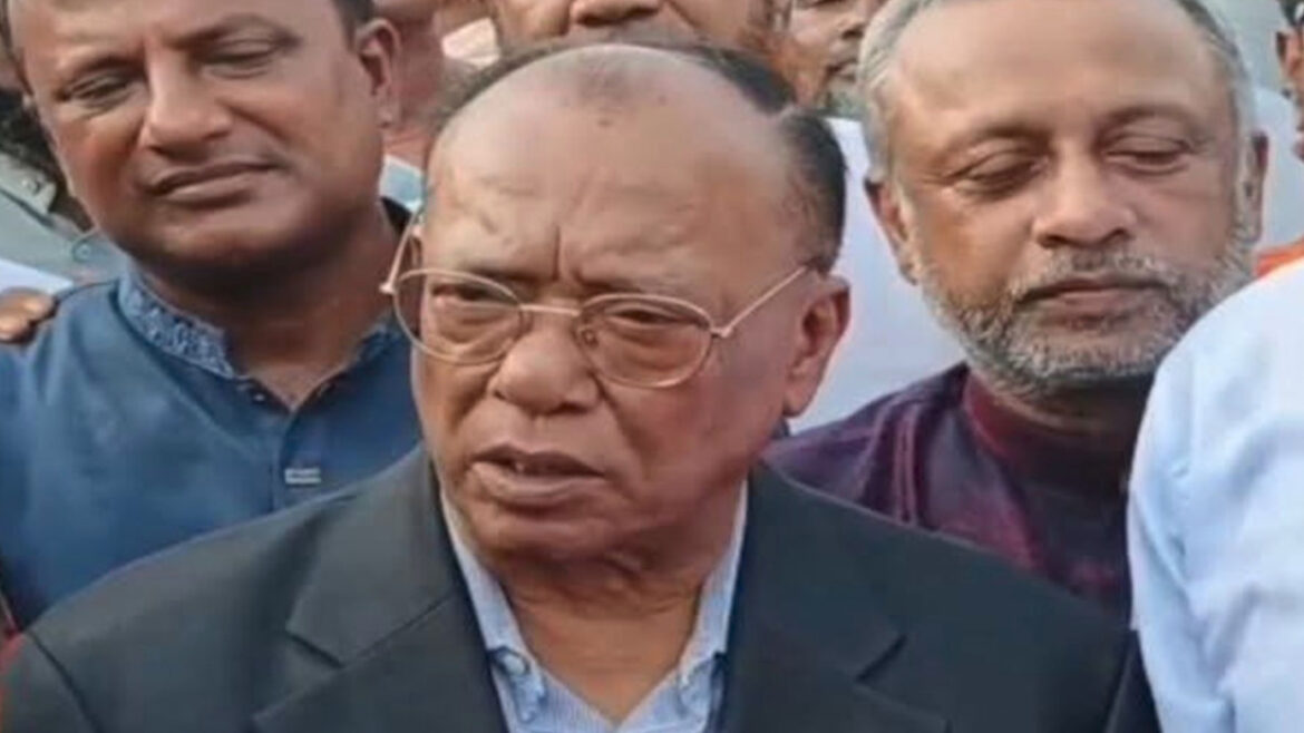 পরিবেশ, বন ও জলবায়ু পরিবর্তন বিষয়ক মন্ত্রী আবদুল আউয়াল মিন্টু।