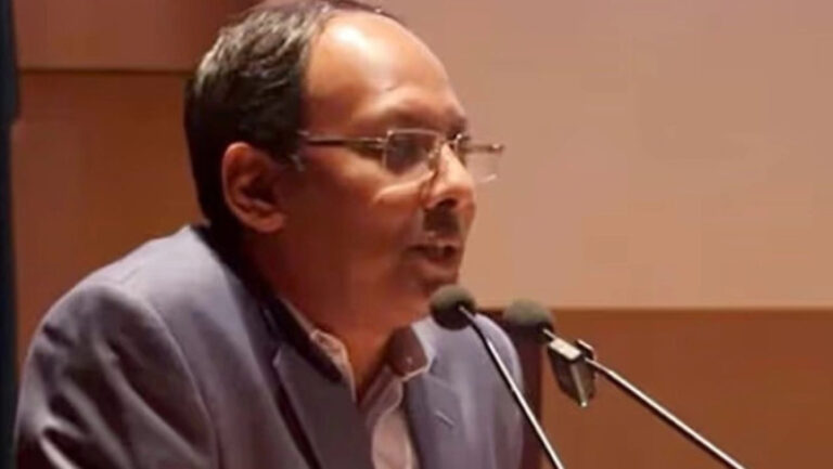 পিএসসির নতুন চেয়ারম্যান ড. মোহাম্মদ নাজমুজ্জামান