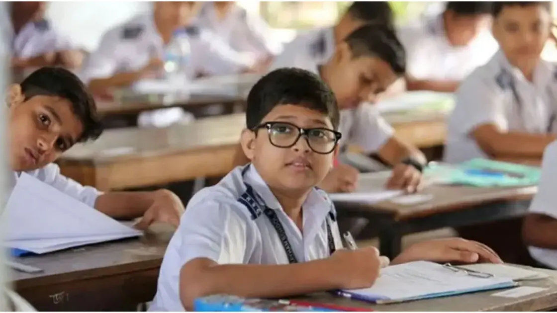 সরকারি স্কুলে ভর্তি: প্রথম শ্রেণিতে লটারি, দ্বিতীয় থেকে নবম শ্রেণিতে লিখিত পরীক্ষা