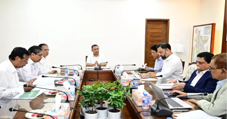 সব ইউনিয়নে খেলার মাঠ তৈরির নির্দেশ প্রধানমন্ত্রীর