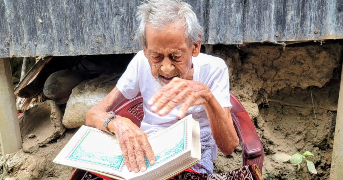 ১২৩ বছরেও চশমা ছাড়াই কোরআন পাঠ, সেই আব্বাস আলী আর নেই