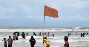 কক্সবাজারে সাগরে নেমে ৩ পর্যটকের মৃত্যু, নিখোঁজ ২