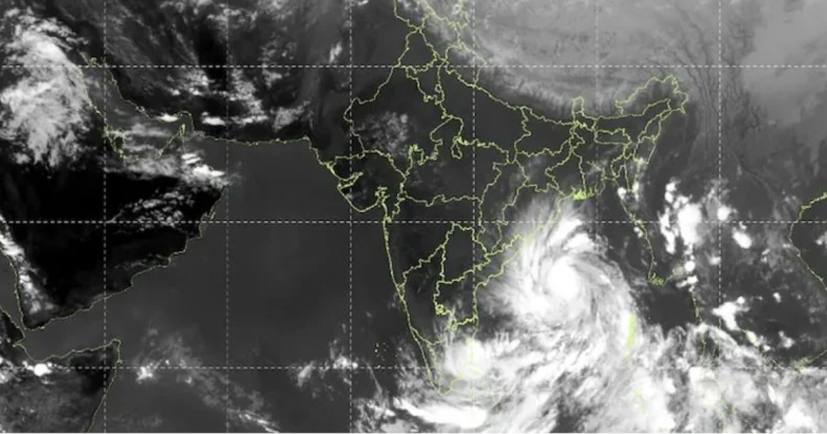 বাংলাদেশের দিকে আসছে ঘূর্ণিঝড় ‘অর্ণব’, সমুদ্রবন্দর সতর্কতা জারি