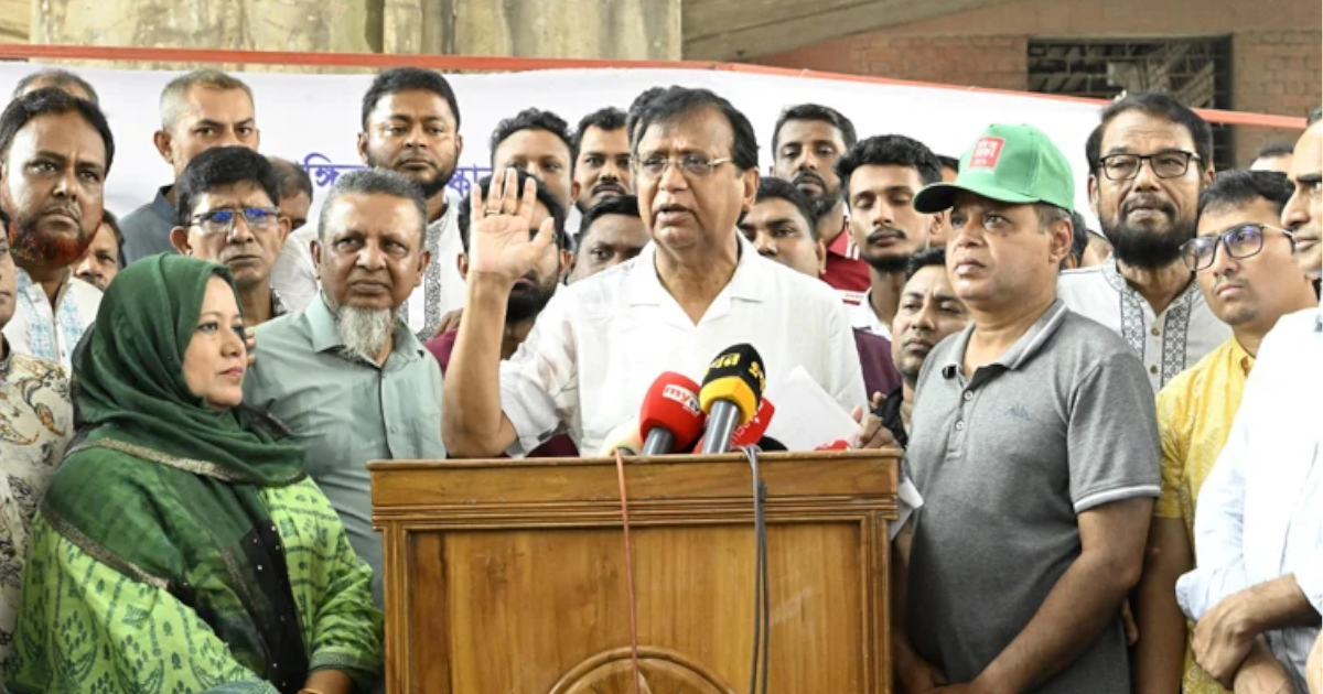 রাস্তা ও ফুটপাতে অবৈধ দোকান বসালেই মামলা, মালামাল ক্রোক