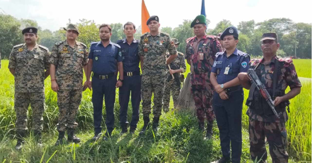 ১৫ ঘণ্টা পর সীমান্তে আটক দুই পুলিশ সদস্যকে ফেরত দিলো বিএসএফ