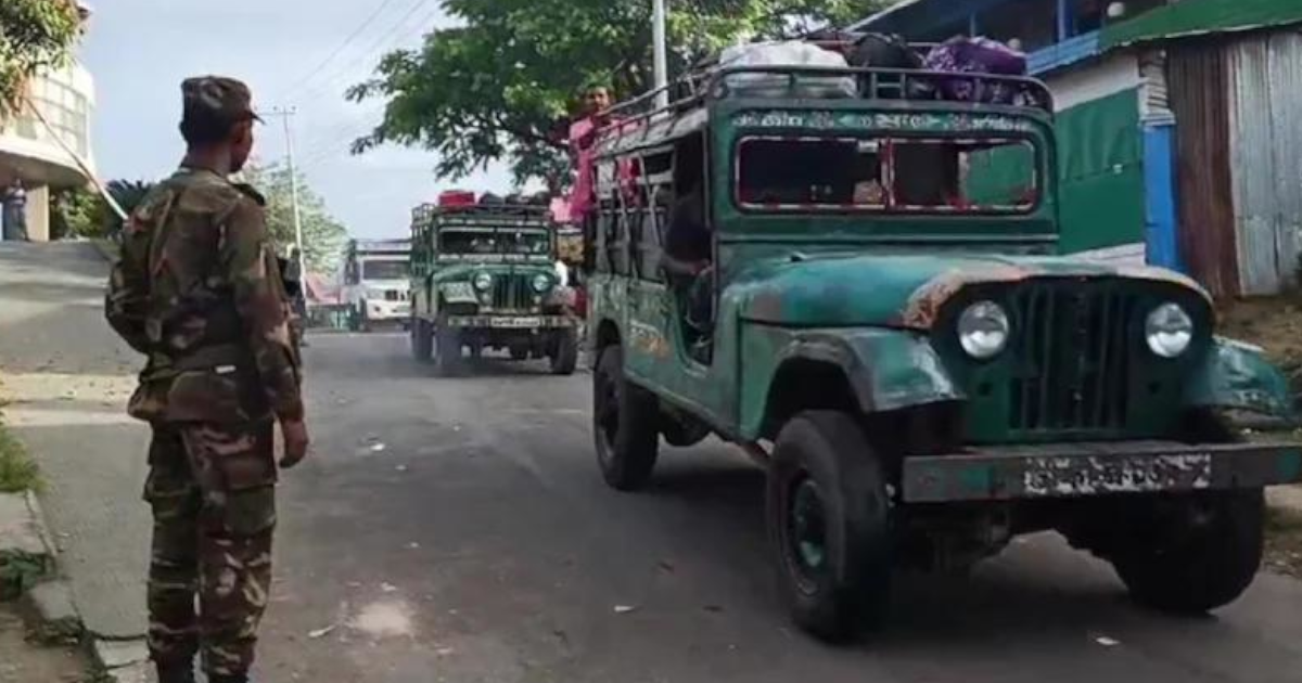 সাজেকে অবরোধ চলছে, বিশেষ নিরাপত্তায় সরানো হলো ৩ হাজার পর্যটক