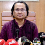 ক্ষমতাচ্যুত সাবেক প্রধানমন্ত্রী শেখ হাসিনা দেশে ফিরলে তাকে কোনো ধরনের মব বা বেআইনি পরিস্থিতি নয়, বরং ন্যায়বিচারের মুখোমুখি হতে হবে বলে জানিয়েছেন প্রধানমন্ত্রীর তথ্য ও সম্প্রচারবিষয়ক উপদেষ্টা ডা. জাহেদ উর রহমান।