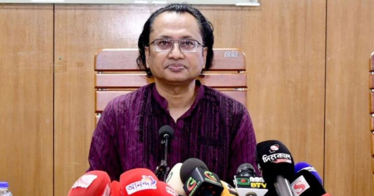 শেখ হাসিনা ফিরলে মব নয়, ন্যায়বিচারের মুখোমুখি হবেন: তথ্য উপদেষ্টা