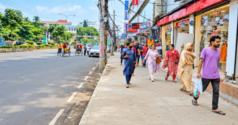 হকার উচ্ছেদে বদলে গেছে মিরপুর-১০, নেই যানজট