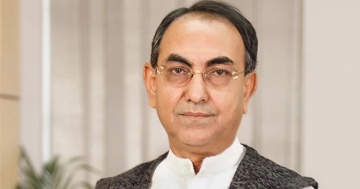 চিকিৎসা শেষে দেশে ফিরলেন মির্জা আব্বাস