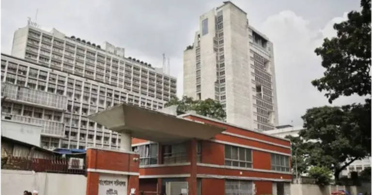 ‘ওটিপি’ ছাড়া সচিবালয় প্রবেশ করা যাবে না