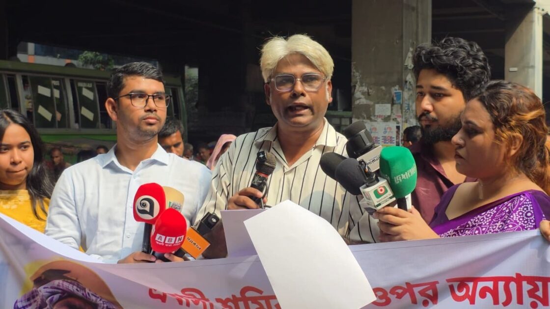 প্রবাসীদের নিরাপত্তা ও ন্যায়বিচারের দাবিতে পররাষ্ট্র মন্ত্রণালয়ে স্মারকলিপি দিল ‘প্রবাস’